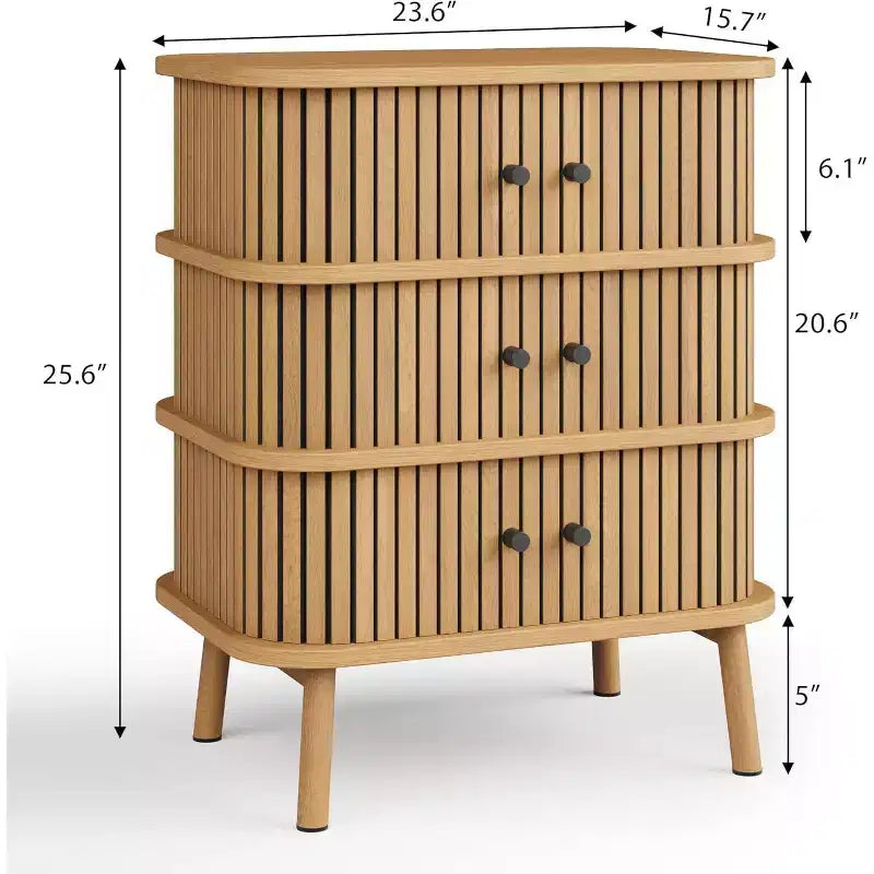 Commode à 3 tiroirs, Chiffonnier pour chambre à coucher, Table de chevet moderne du milieu du siècle, Commode en osier avec espace de rangement spacieux, poignées noires mates et pieds en bois
