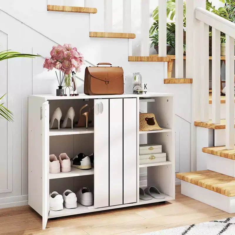 Organisateur de rangement à chaussures 3 niveaux en bois avec portes et étagères ouvertes réglables