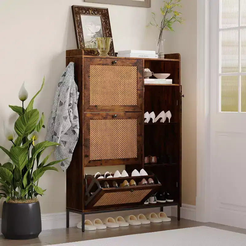 Meuble à chaussures 3 niveaux en rotin avec tiroirs basculants et étagères réglables, grille supérieure, organisateur de rangement de chaussures étroit pour entrée, couloir ou chambre