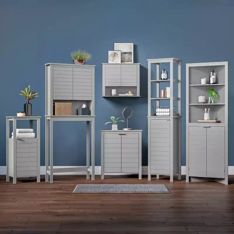 Armoire de rangement d'angle haute de salle de bain avec étagères ouvertes